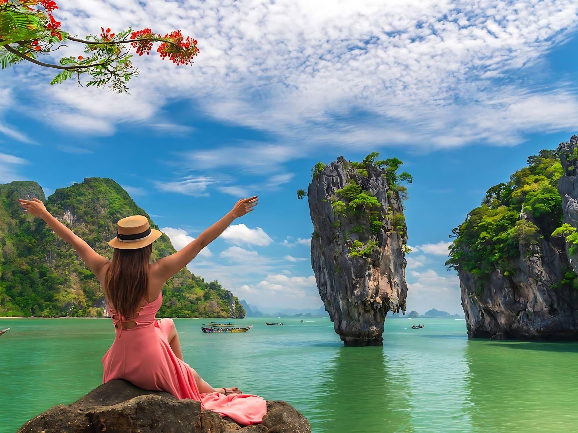 From Phuket: James Bond Island Speedboat and Sea Canoe Tour - 2 Meals Included