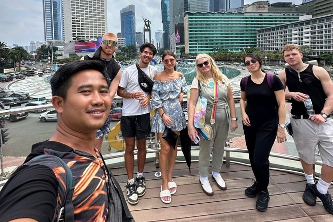 Jakarta Old Town, Chinatown and Istiqlal Mosque Walking Tour - Local Public Transport