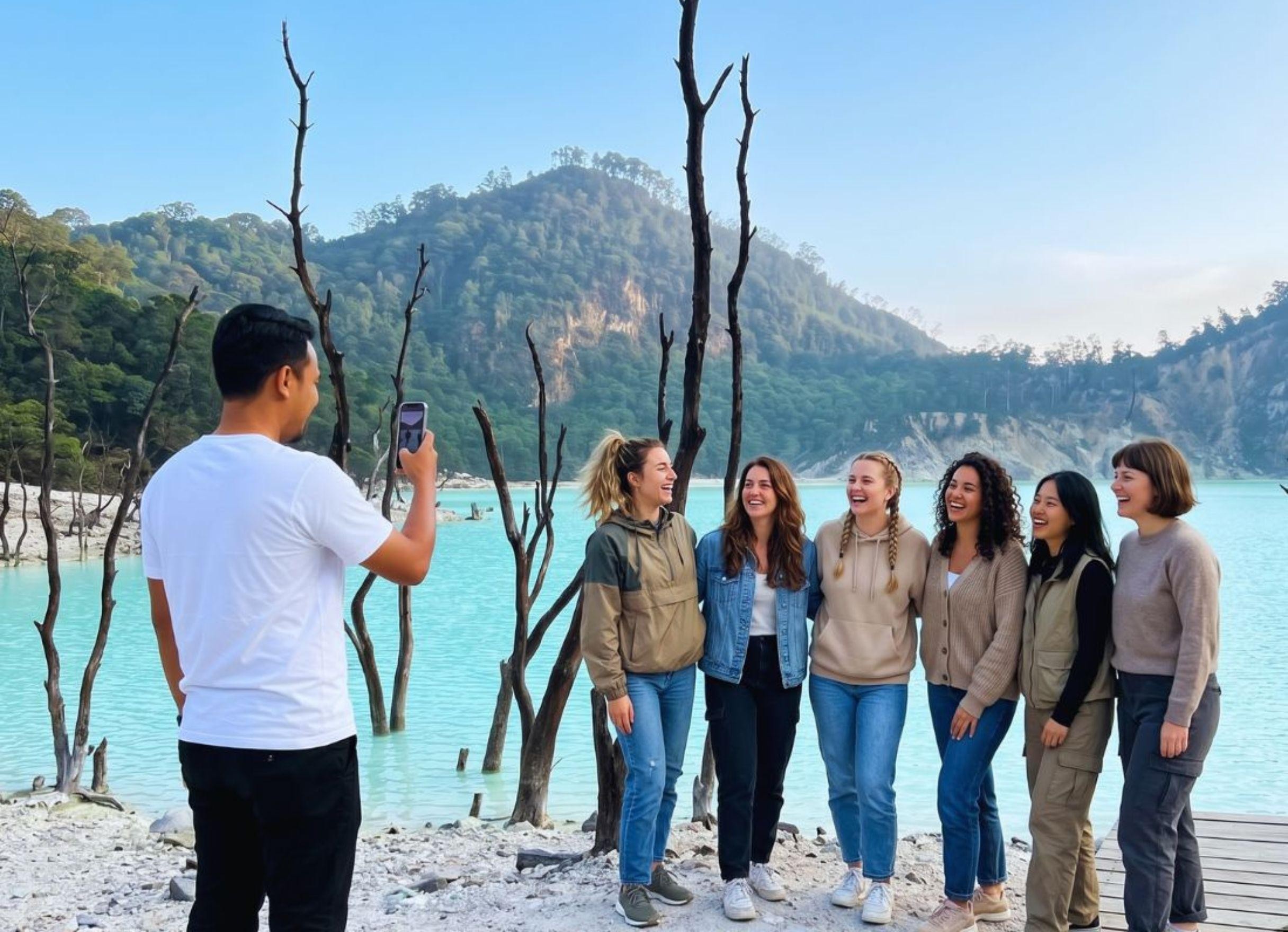 From Jakarta or Bandung: Kawah Putih White Crater, Rengganis Suspension Bridge and Hot Springs Tour