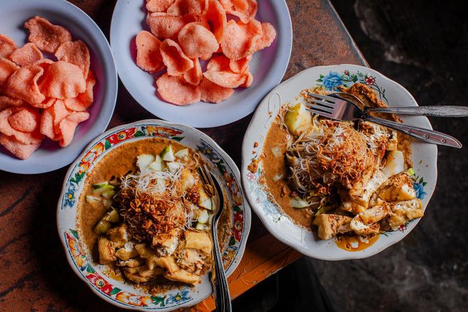 Jakarta Glodok Chinatown Small-Group Food Tour - Over 13 Tastings