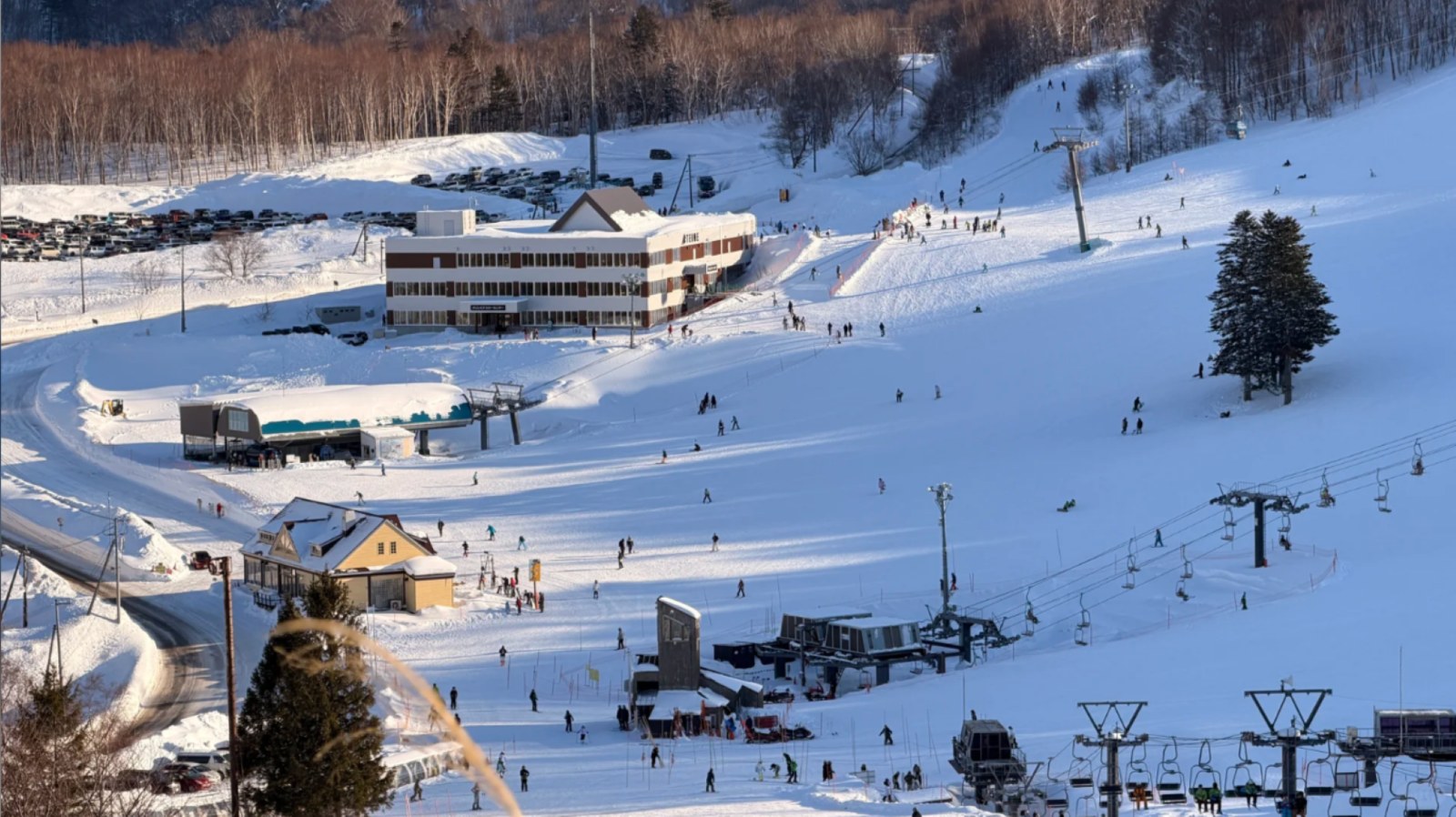 札幌手稲スキー場 9名少人数スキー・スノーボードレッスン（市内ホテル往復送迎）