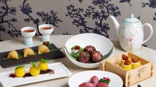 ラッフルズ・シンガポール イー・バイ・ジェレミー・リョン 中国料理 SGD100 ダイニングバウチャー