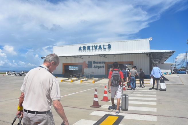 보라카이 카티클란 공항 숙소 공유 교통편 - 페리 패스트트랙 포함