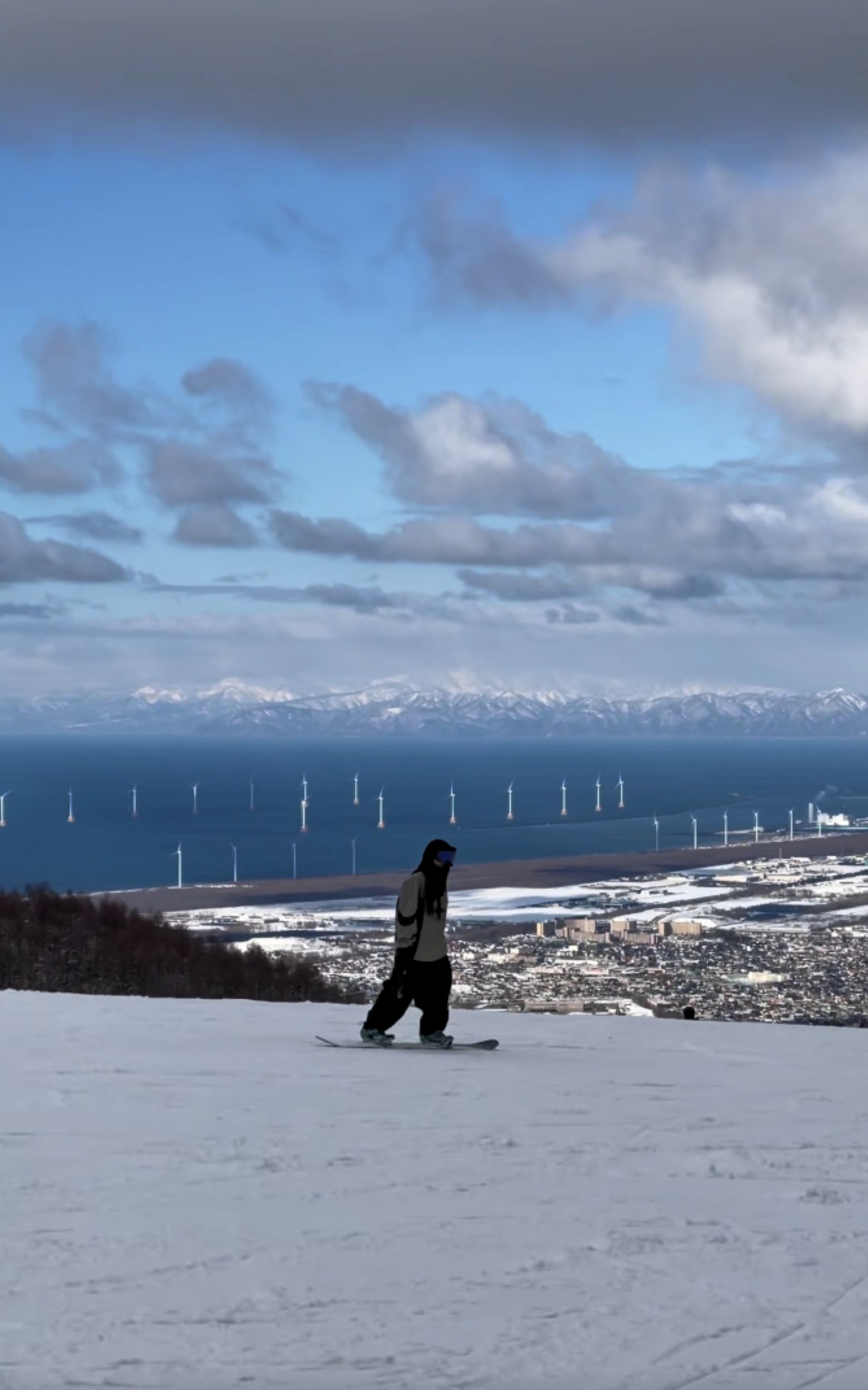 札幌手稲スキー場 9名少人数スキー・スノーボードレッスン（市内ホテル往復送迎）