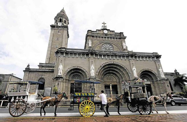 マニラ 半日シティツアー - イントラムロス&米軍墓地、ホテル送迎付き