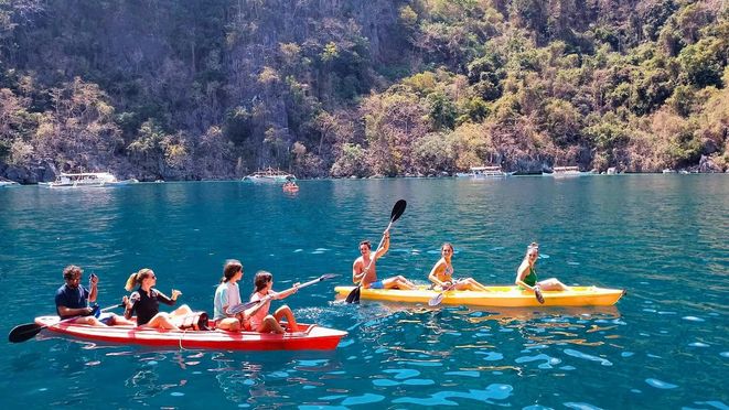 Coron Ultimate Island Hopping Tour - Kayangan Lake, Twin Lagoon & 7 Spots with Lunch & Hotel Pickup
