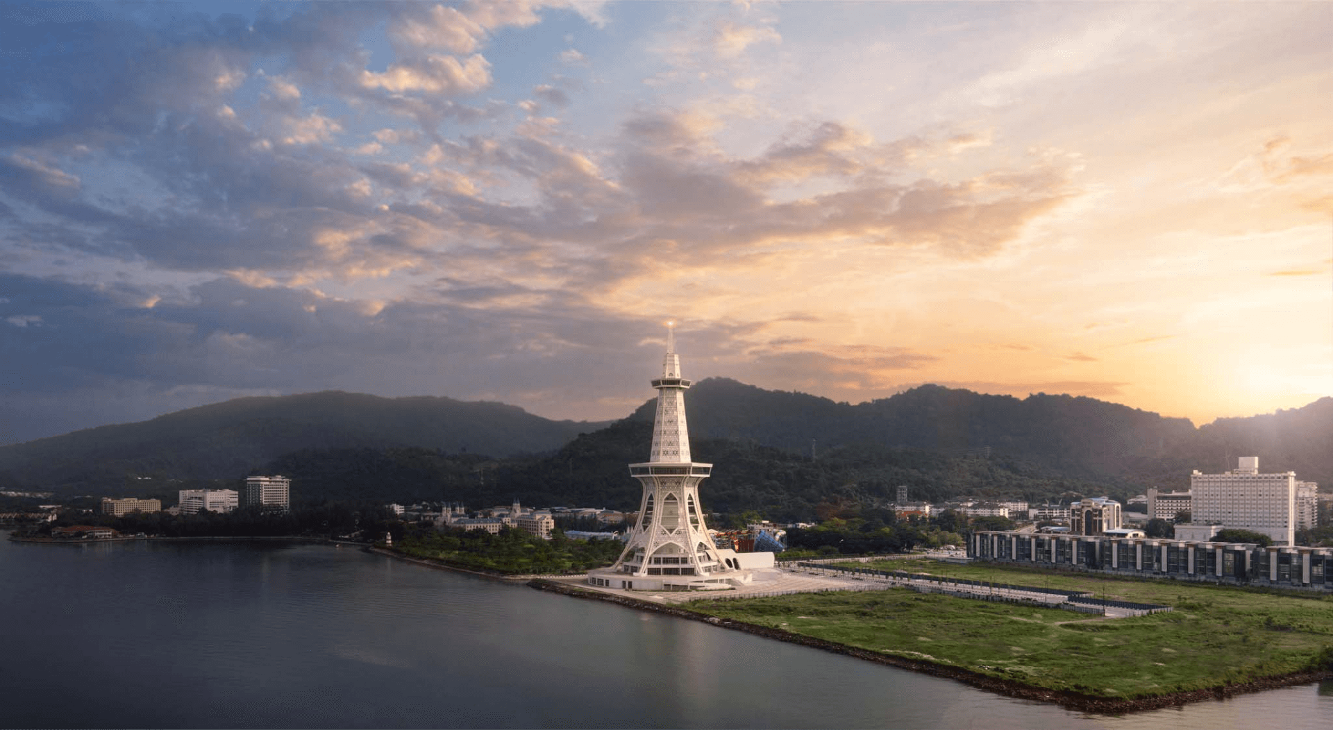 Langkawi Maha Tower Sky Lounge & Sky Deck Observation Ticket