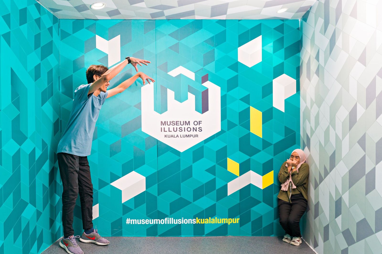 Kuala Lumpur Bukit Bintang Museum of Illusions Admission Ticket