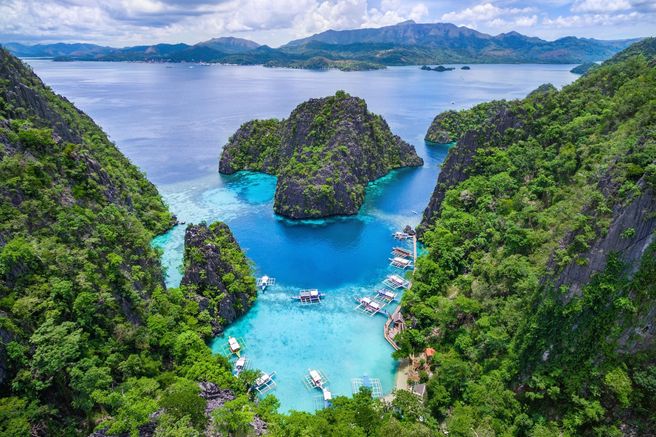 Coron Private Island Hopping Tour - Kayangan Lake, Twin Lagoon, Barracuda Lake & Lunch Buffet