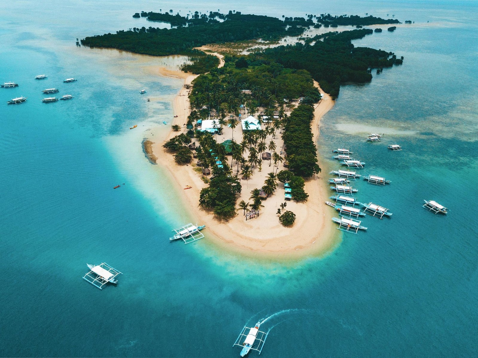 Honda Bay Island Hopping Tour from Puerto Princesa - Luli Island, Cowrie Island & Lunch, Optional Massage
