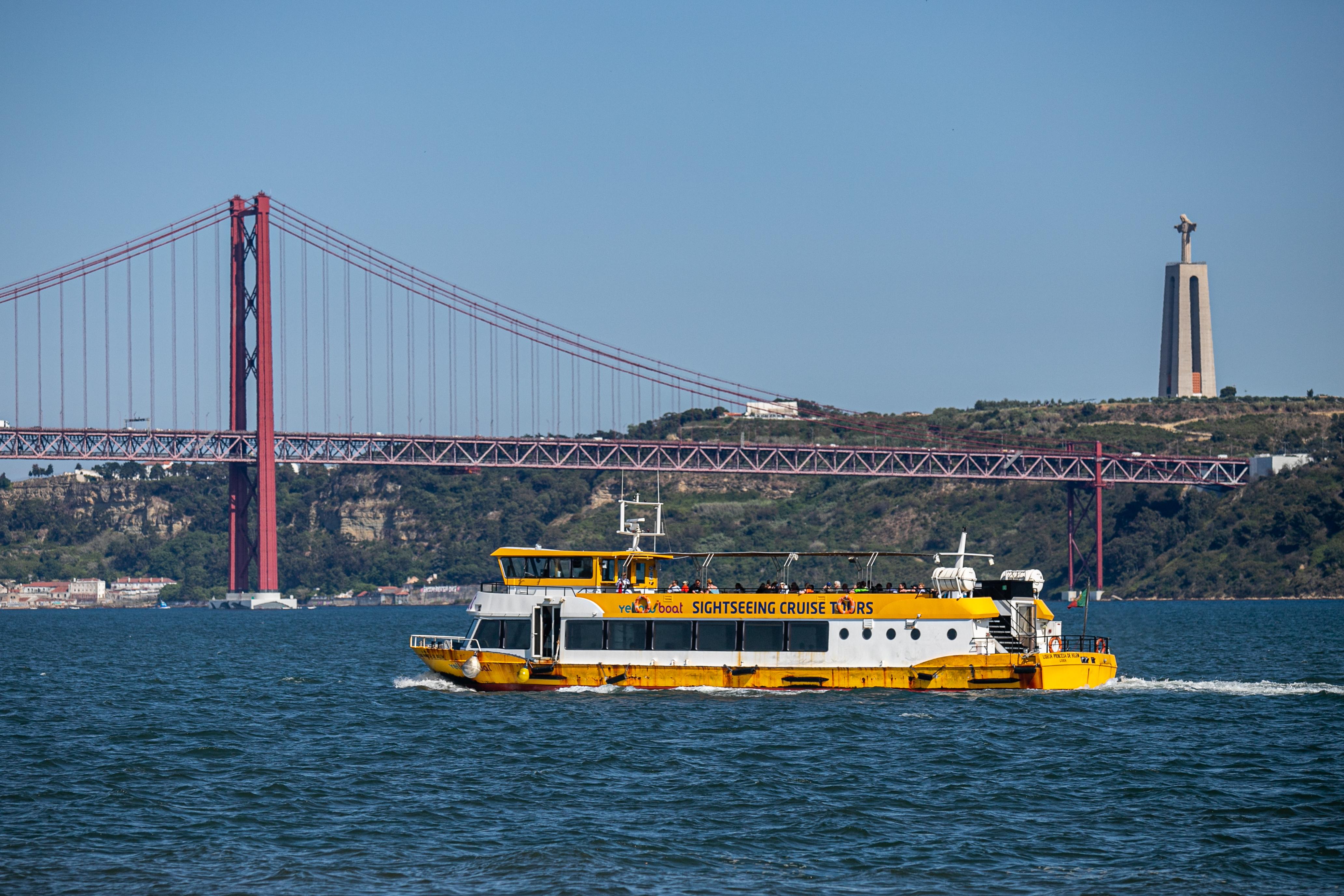 Lisbon Tagus River Yellow Boat Cruise