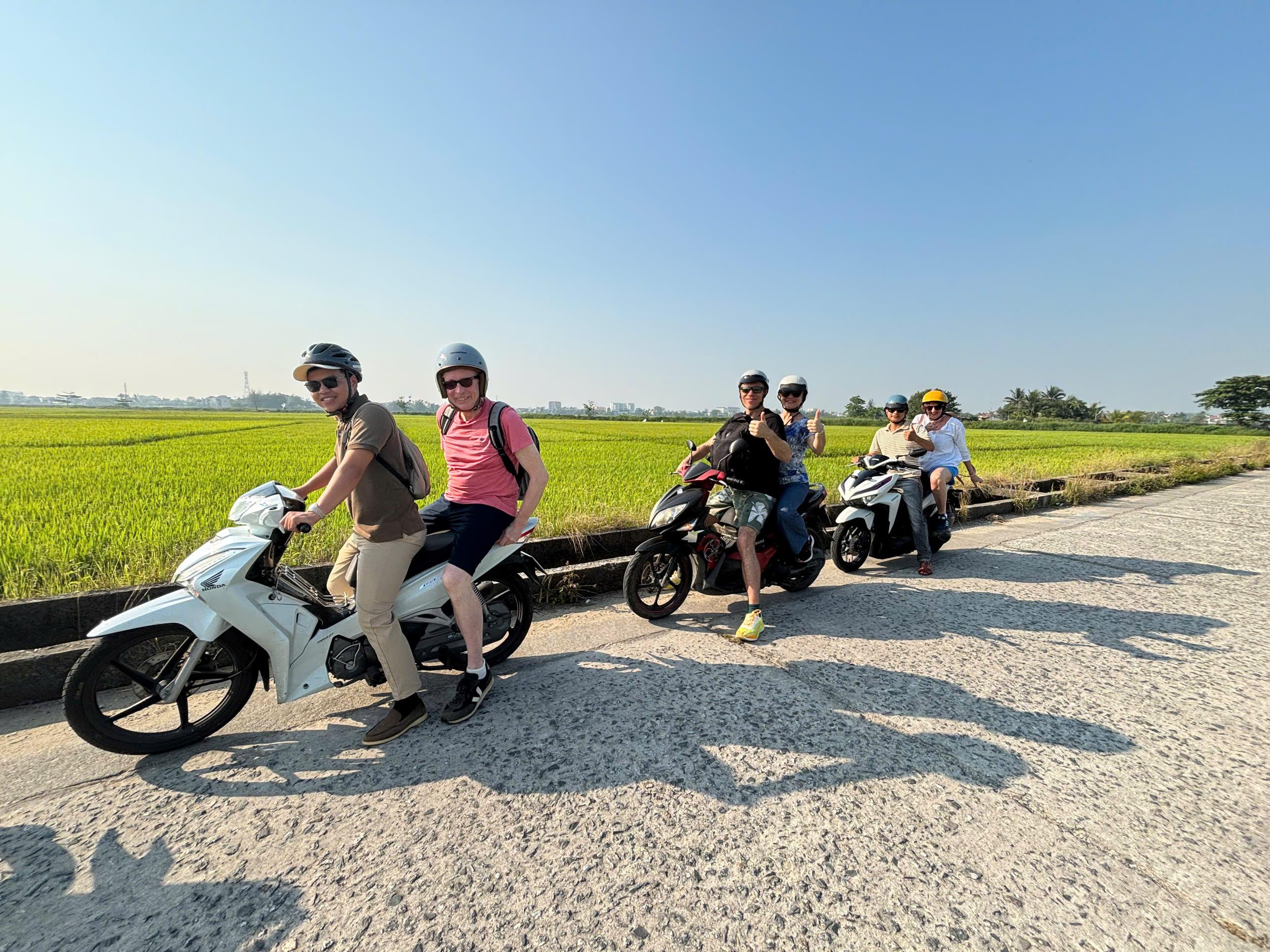 Hoi An Easy Rider Motorbike Private Tour - Tra Que Vegetable Village & Thanh Ha Pottery Village