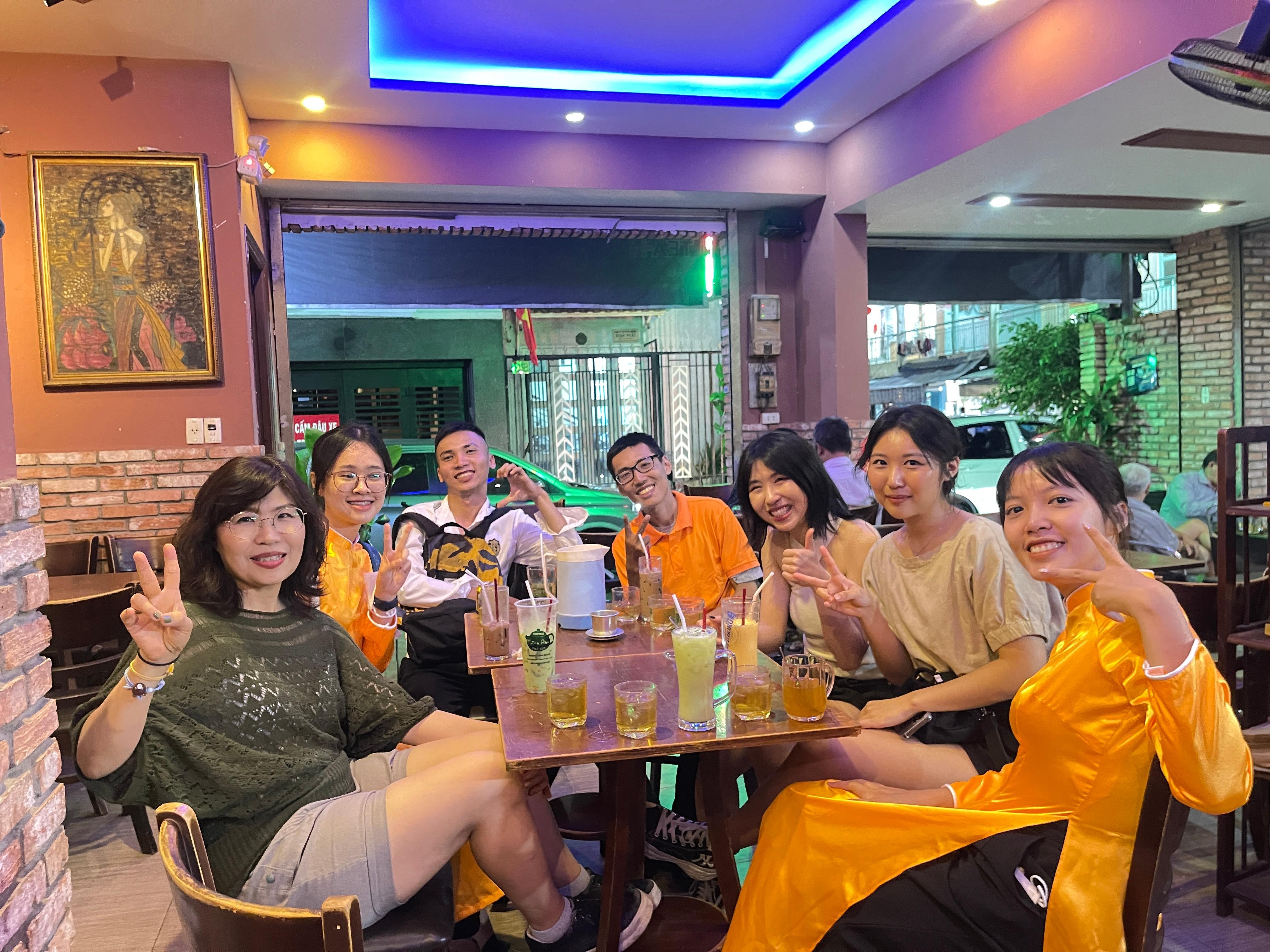 Ho Chi Minh City Motorbike Street Food & Chinatown Market Tour - Hotel Pickup