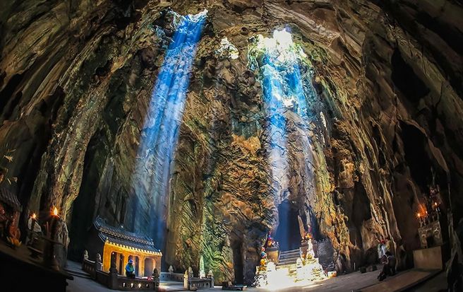 Da Nang Lady Buddha, Marble Mountains & Am Phu Cave Tour