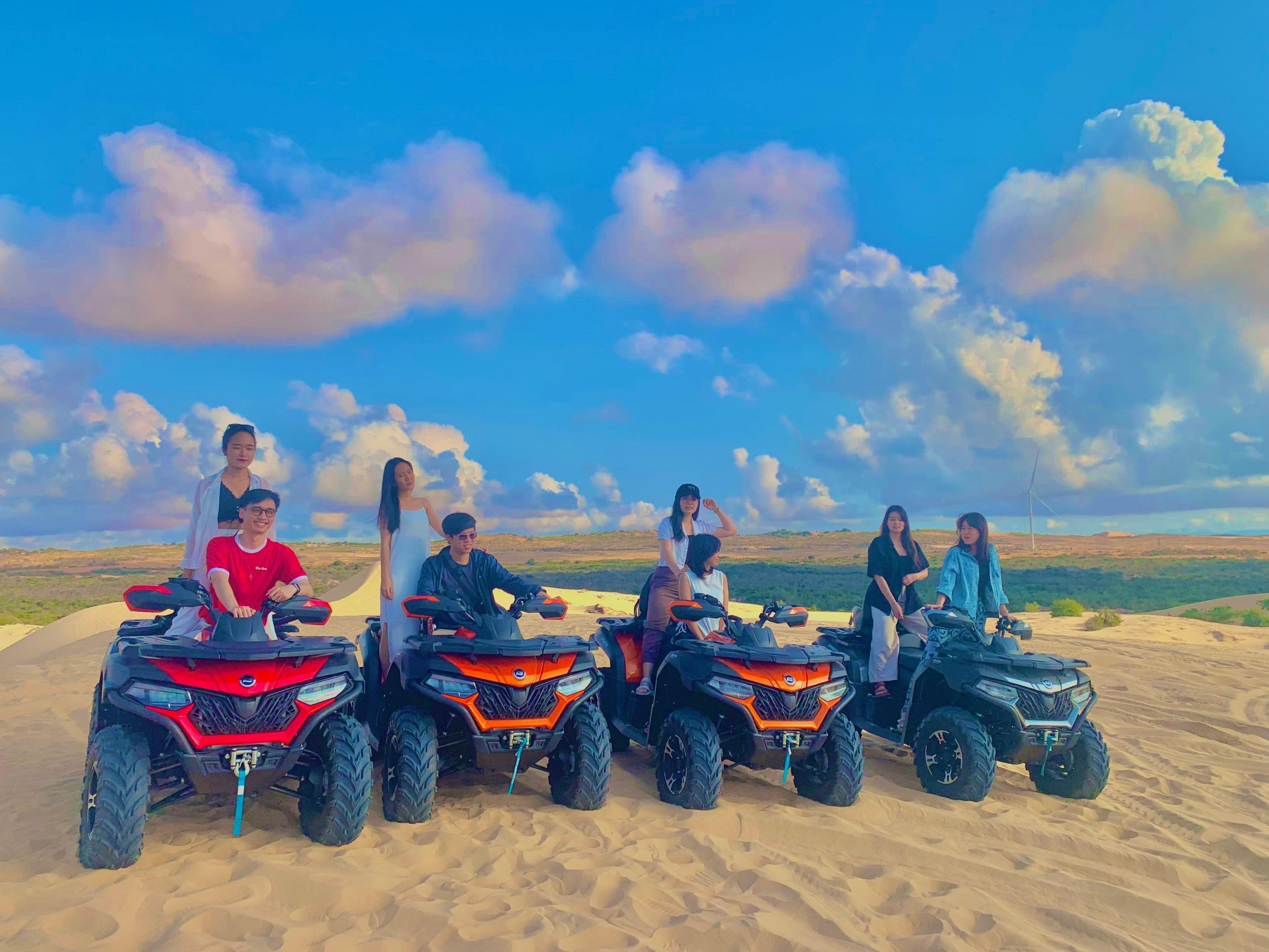 ムイネー砂丘 グループジープ＆ATV運転ツアー 妖精の渓流・漁村