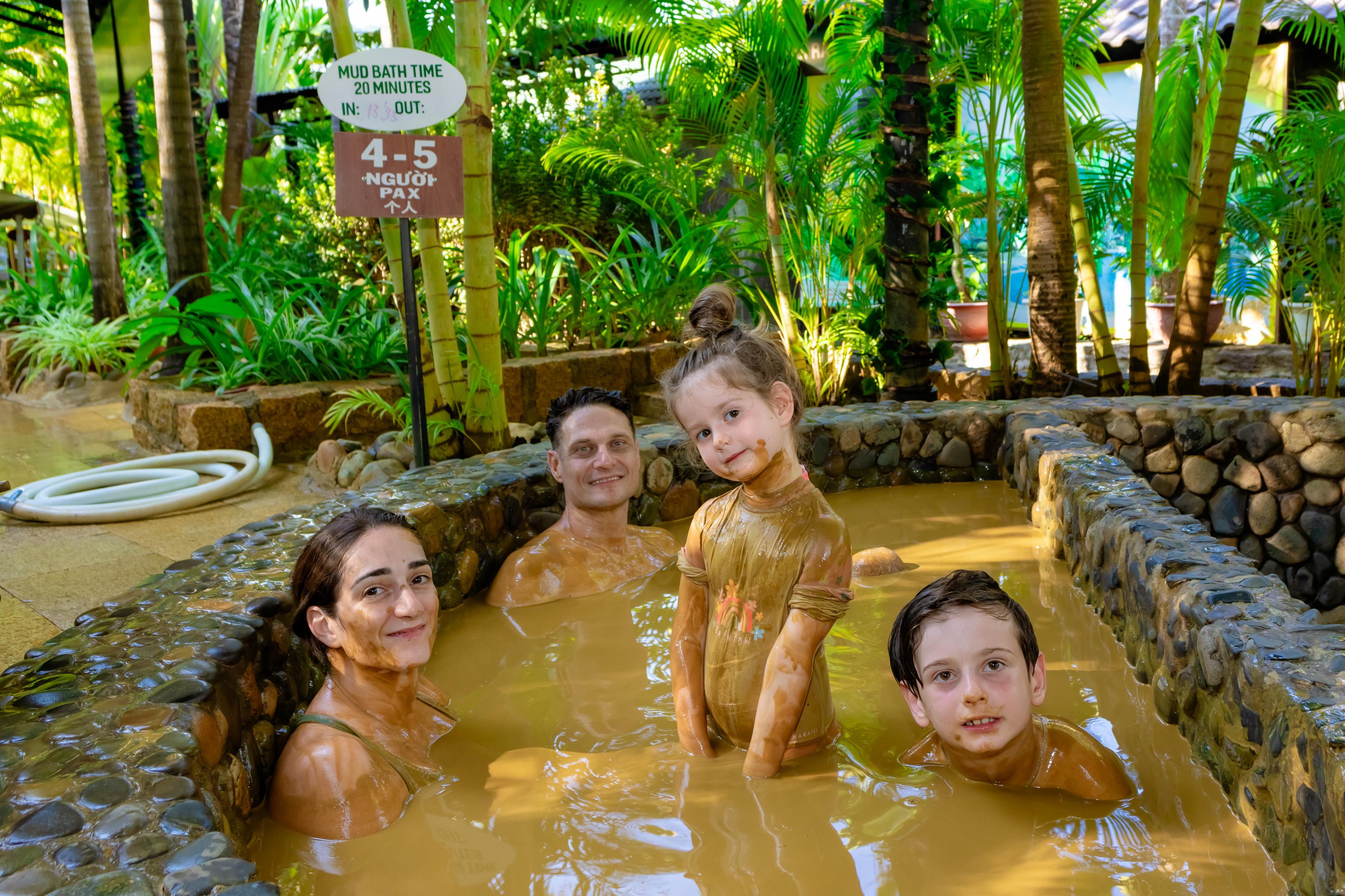 Nha Trang 100 Egg Mud Bath Theme Park Ticket