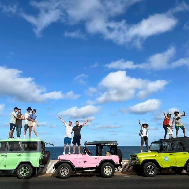 Mui Ne Sunset Jeep Tour with Red Sand Dunes Sunset and Fairy Stream Walk