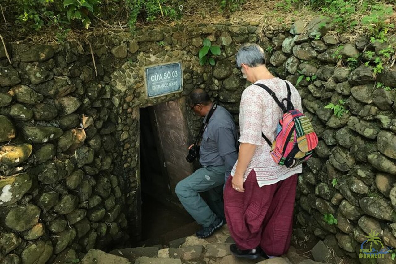 From Hue: DMZ Full-Day Tour with Vinh Moc Tunnels & Khe Sanh Base