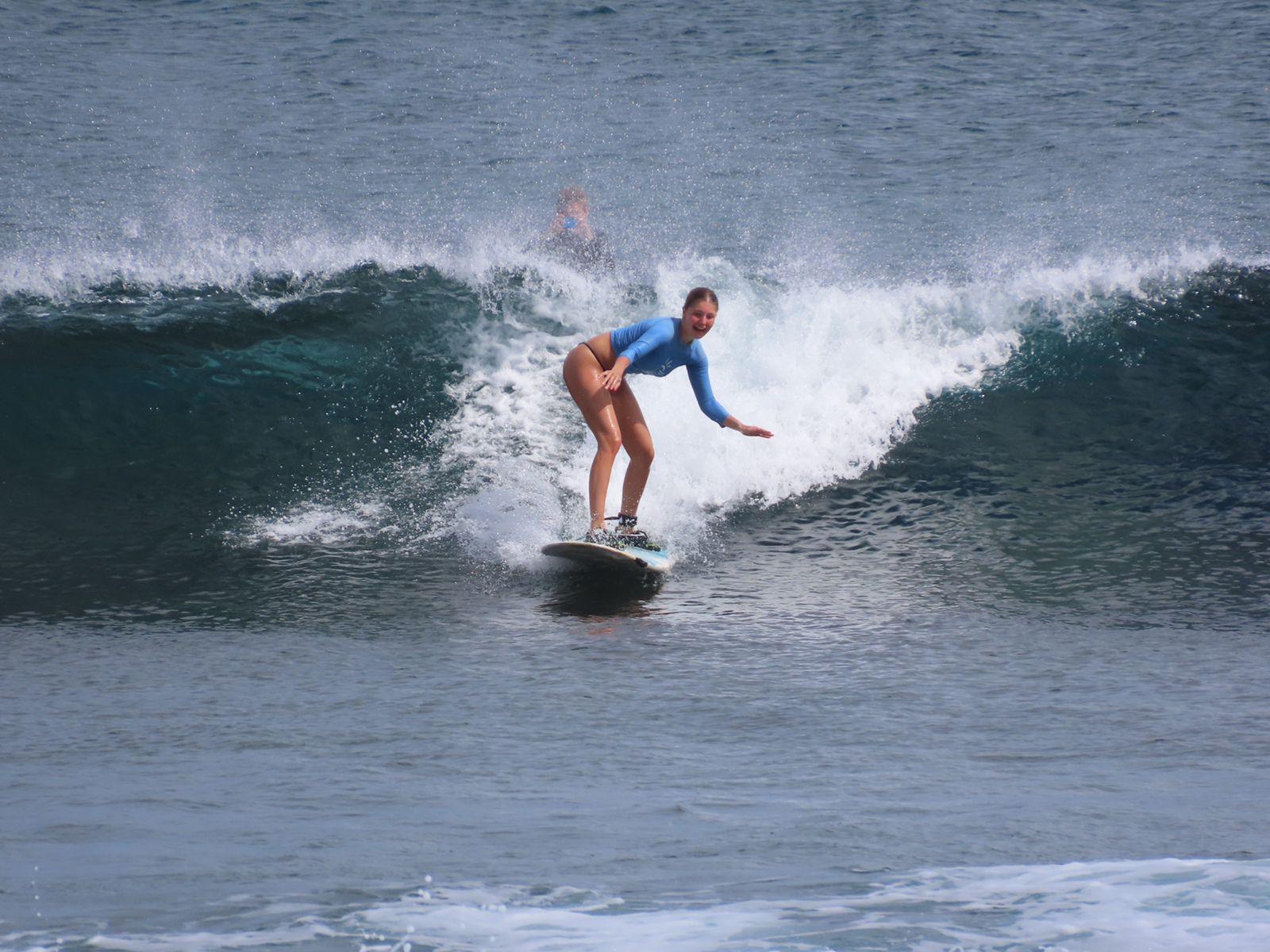 Bali Uluwatu Surf Lesson - Photos & Video Included