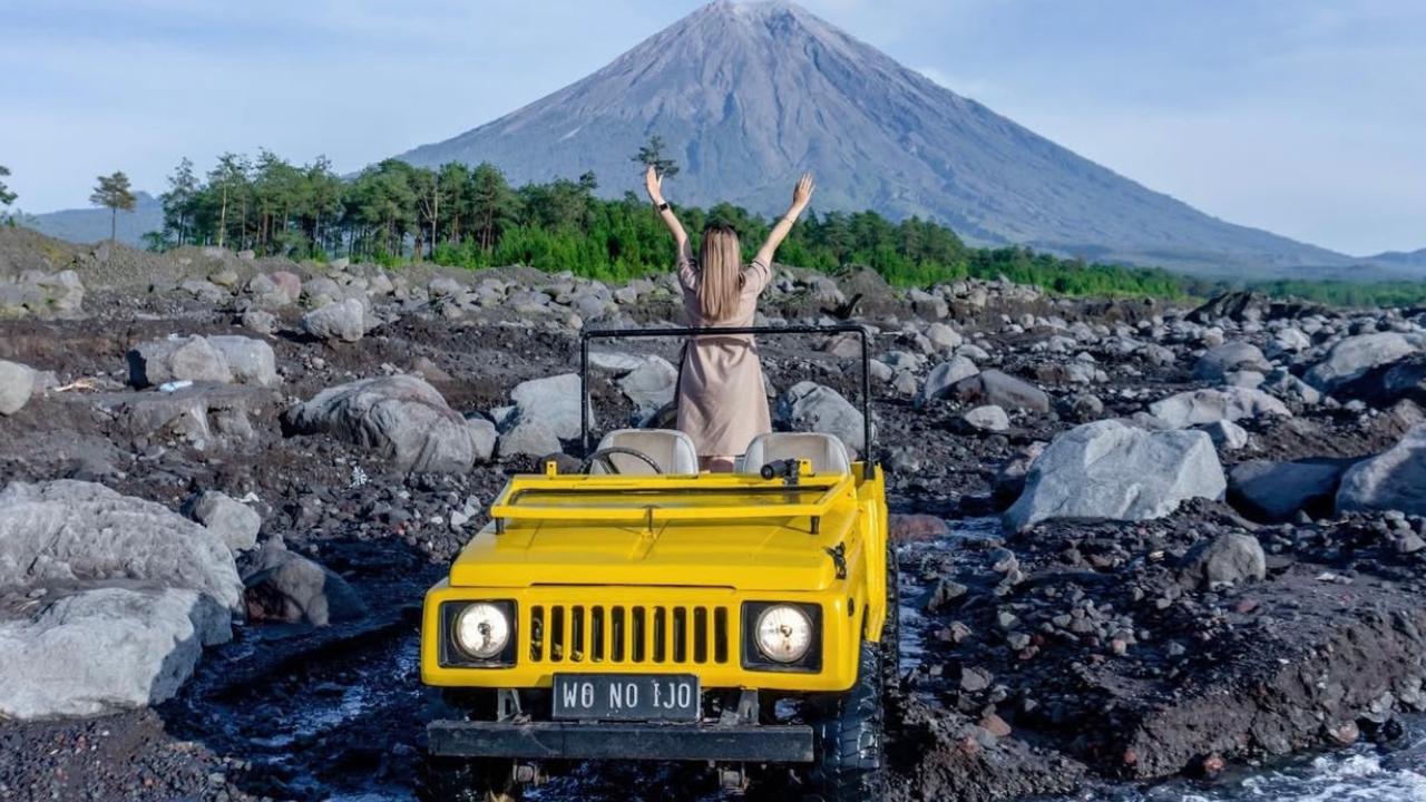 Mount Semeru Jeep Lava Tour - Malang or Surabaya Pickup