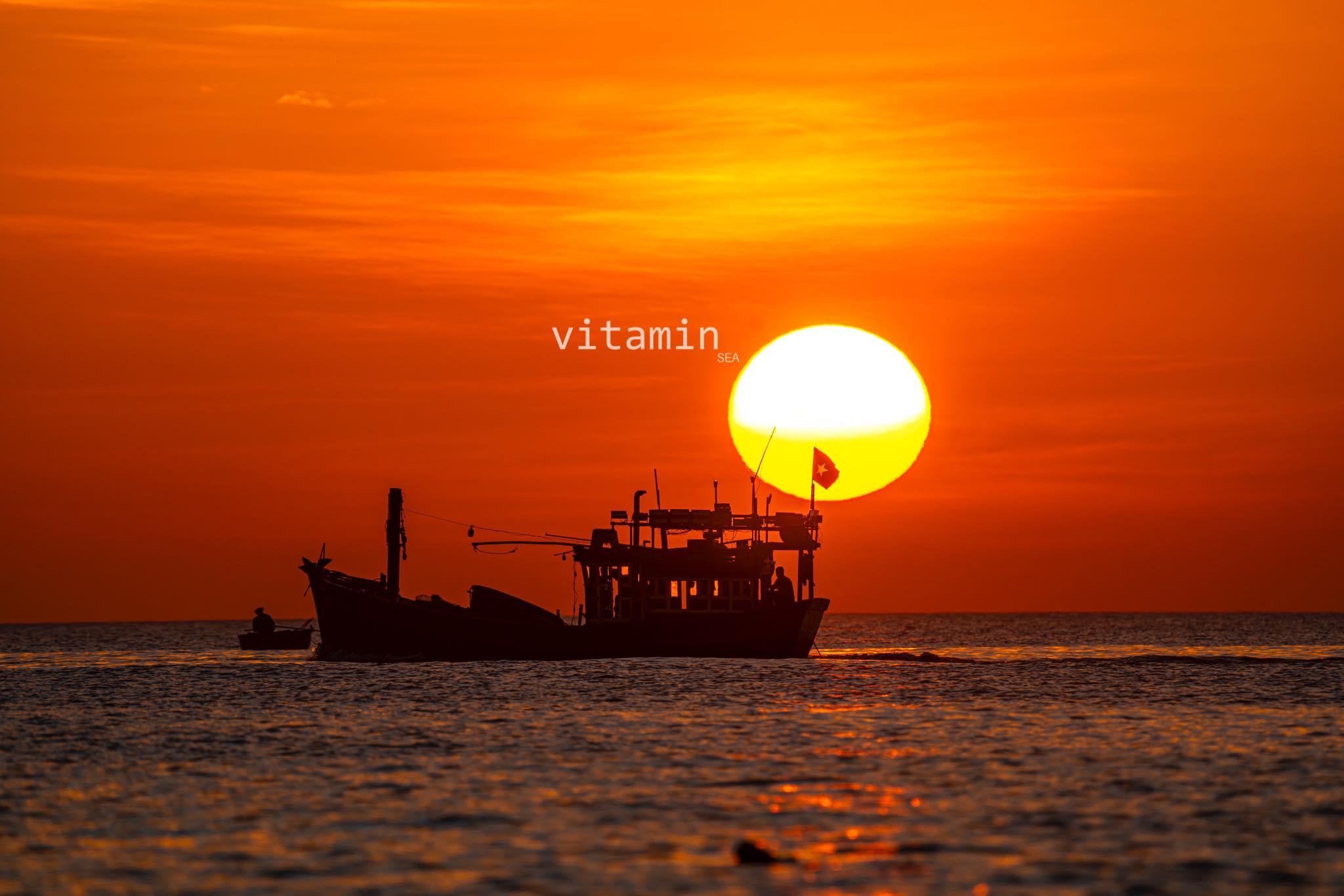 Phu Quoc Southern Islands Speedboat Snorkeling & Sunset Beach BBQ Tour - Hotel Pickup