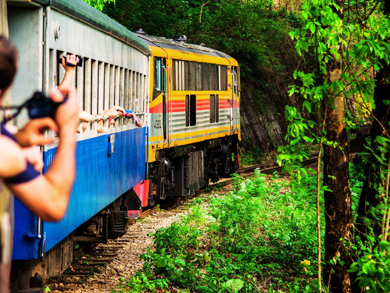 From Bangkok: Kanchanaburi Death Railway & Hellfire Pass Day Tour (Hotel Pickup)