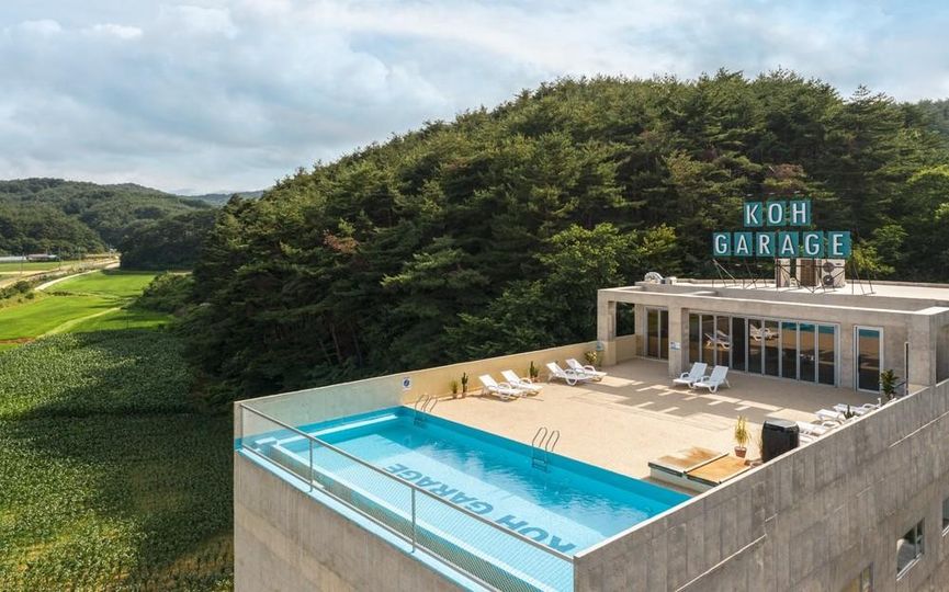 magazine detail image