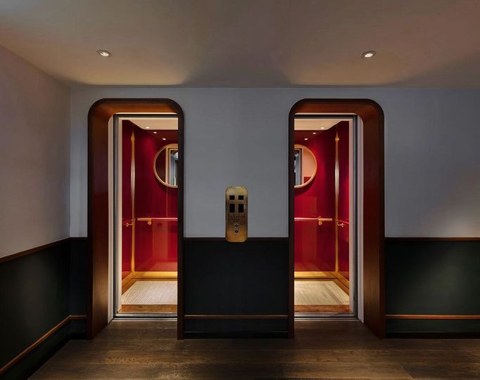 magazine detail image