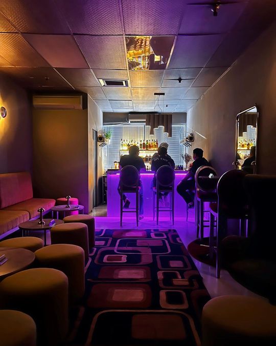 magazine detail image