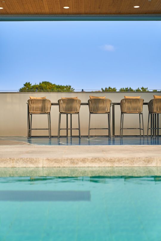 magazine detail image