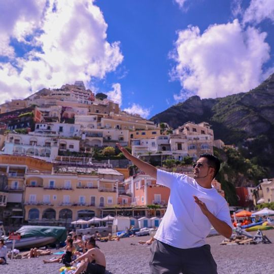 magazine detail image