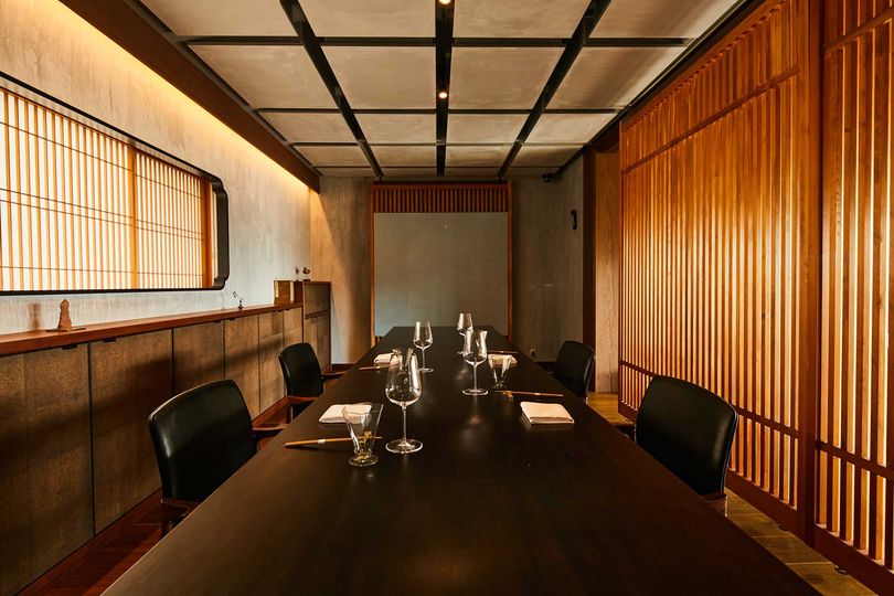 magazine detail image