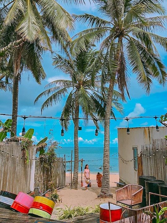 magazine detail image