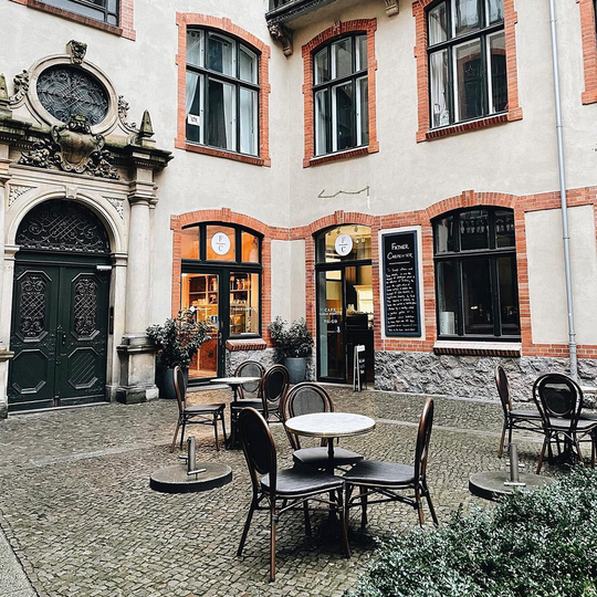 magazine detail image