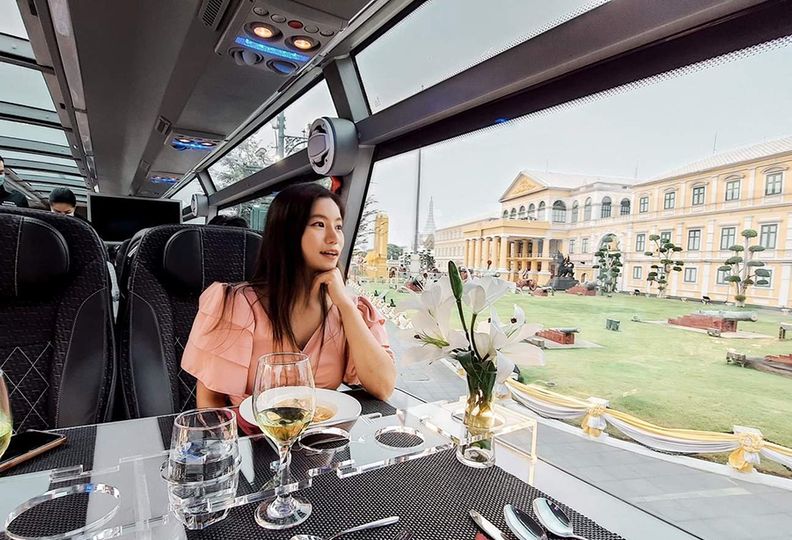 magazine detail image