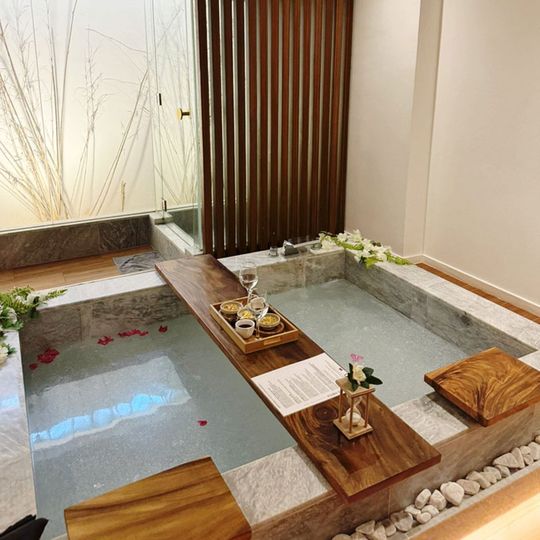 magazine detail image