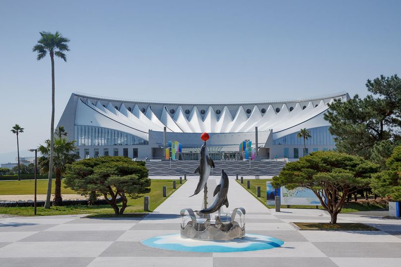 magazine detail image