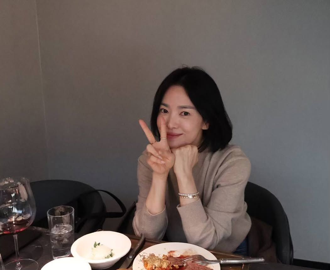 magazine detail image