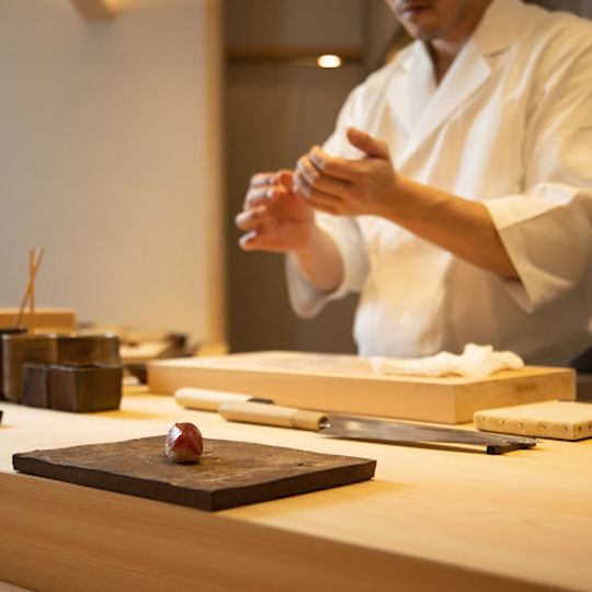 magazine detail image