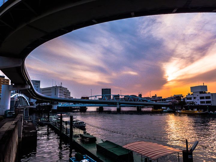 magazine detail image