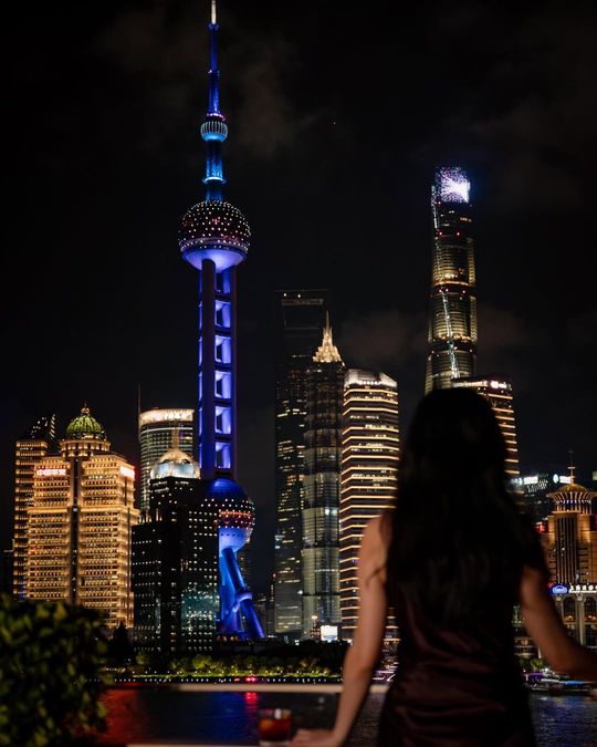 magazine detail image