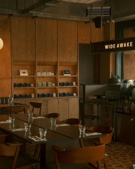 magazine detail image