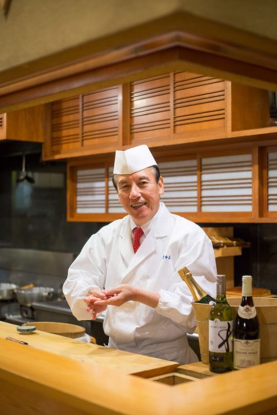 magazine detail image