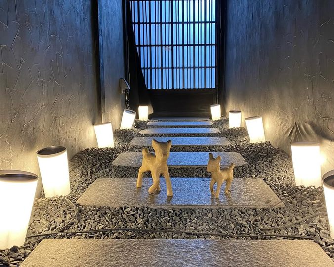 magazine detail image