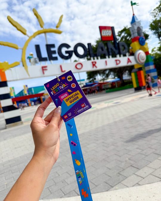 magazine detail image