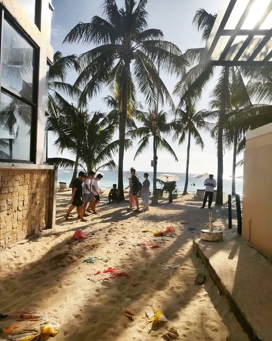 magazine detail image