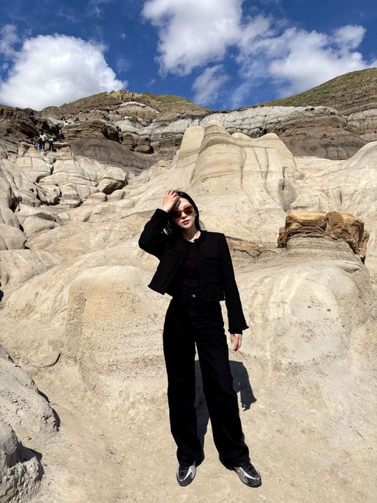 magazine detail image