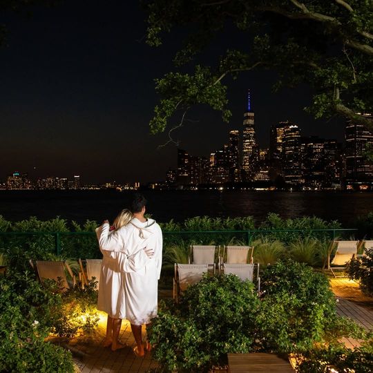 magazine detail image