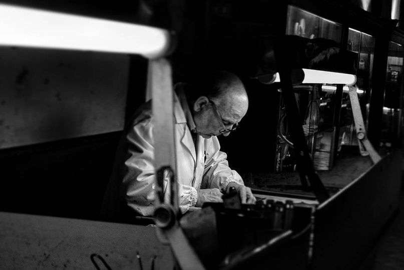 magazine detail image