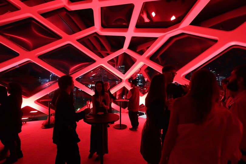 magazine detail image